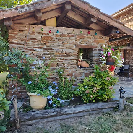 بيت ضيافة De La Rode Saumane