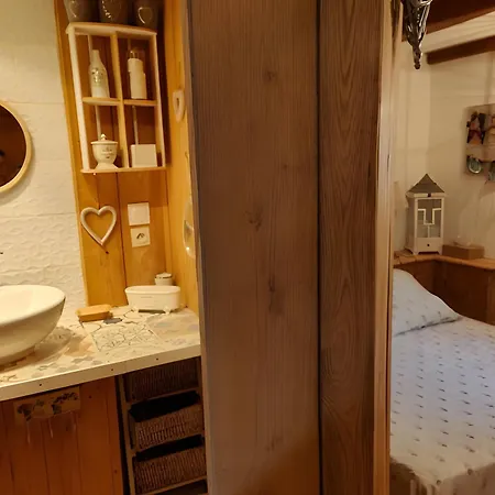 De La Rode 3* Saumane